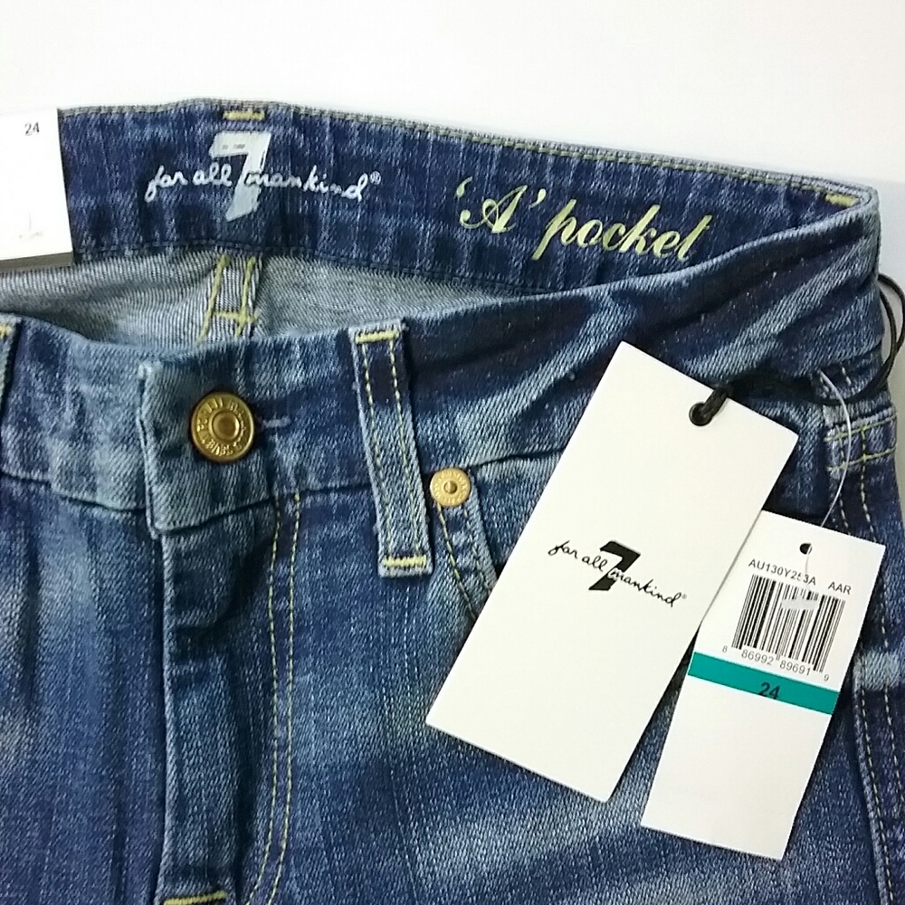 7 For All Mankind 'A' Pocket Flare Jeans - Picture 7 of 8